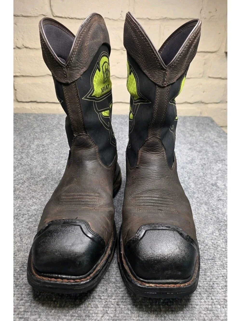 Ariat WorkHog XT VentTEK Bold Men's Boots 10.5 D Brown Carbon Composite Toe WP